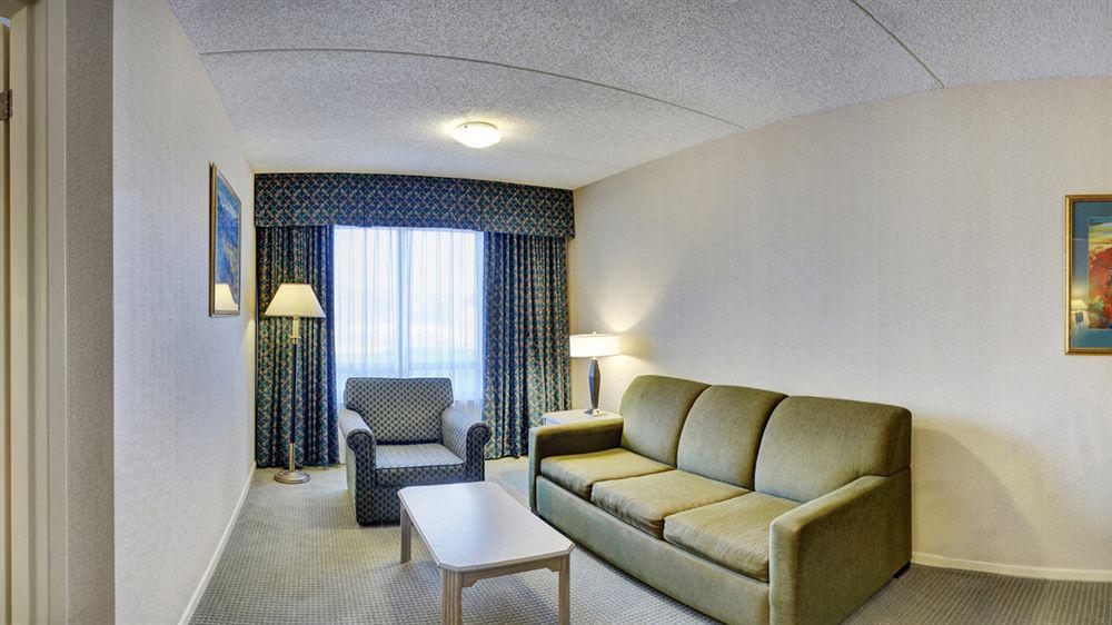 Residence Inn By Marriott Laval Exterior foto
